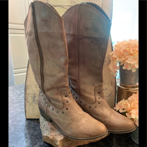 dingo Shoes - Dingo Cowboy Western boots Outside Zipper sz 8